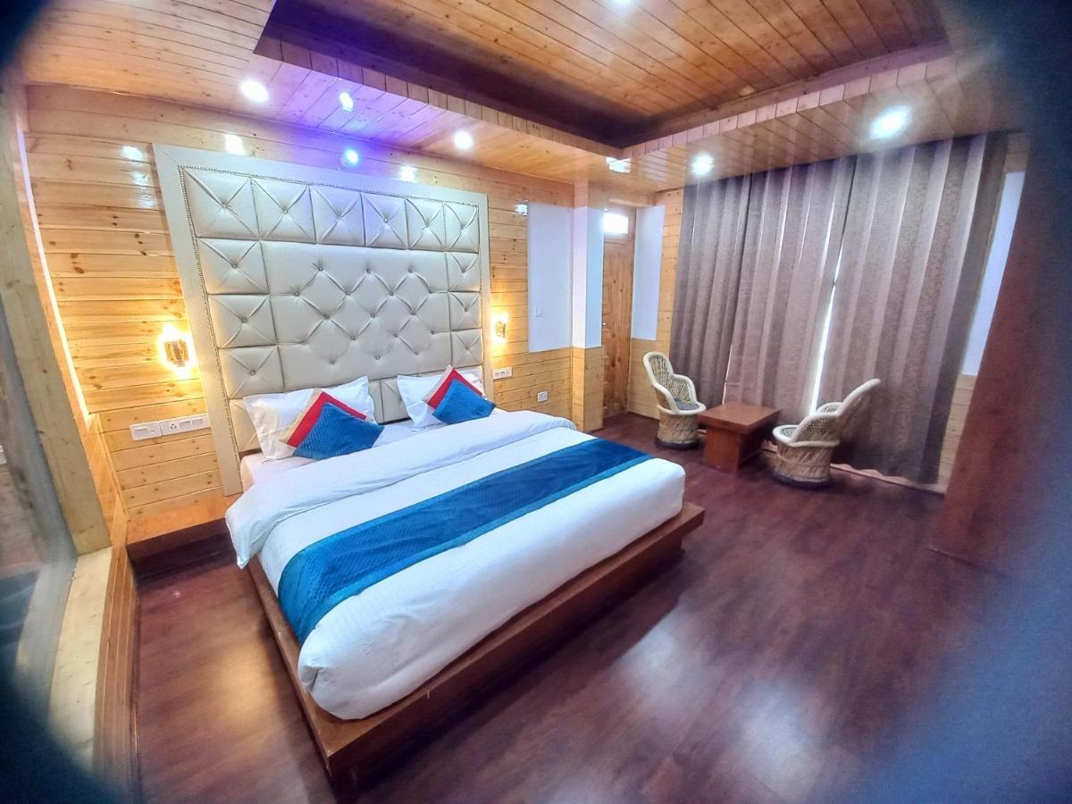 Humble Holiday Inn Kufri Simla Ngoại thất bức ảnh